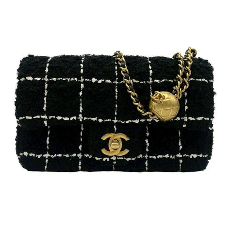 【入荷情報】 CHANEL シャネル TWEED MINI MATELASSE ツイードミニマトラッセ ショルダーバッグ ランダム番(2023年～)