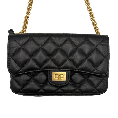 【入荷情報】 CHANEL シャネルミニチェーンショルダーバッグ チェーンウォレット 美品