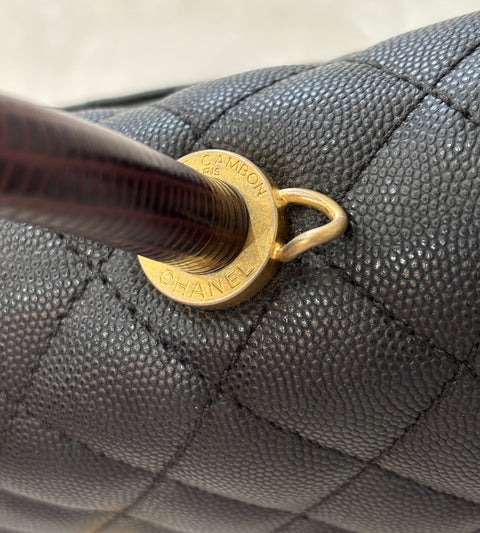 [Pre-owned] CHANEL Matelasse Coco Handle 2way Shoulder Bag, Black, Caviar Skin, Black tone, Gold hardware, Series 29 (2020), Brand Bag, Handbag, Pre-owned item
