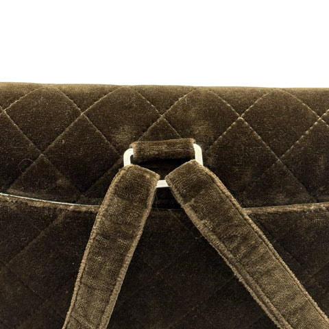 【Usado】 CHANEL Chanel MATELASSE VELOUR BACK PACK Mochila Matelassé de Terciopelo, Serie 4 (1996-1998) Color caqui, terciopelo. Usado. Bolso USADO.
