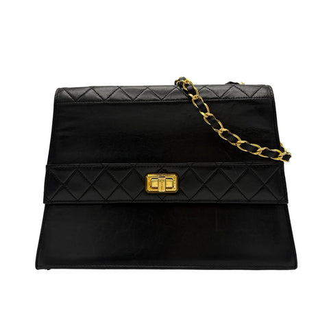 [Pre-owned] CHANEL TRAPEZOID Chain Shoulder Bag, Series 1 (1989-1991), Black Lambskin, USED Bag