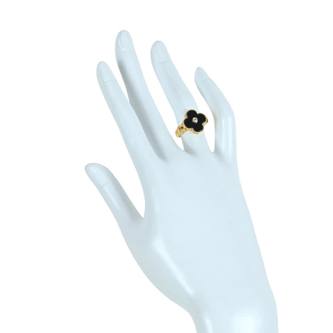 [Pre-owned] Van Cleef & Arpels K18YG Vintage Alhambra Onyx Ring, Older Model, 4.9g, Size 49 (US 4.75)
