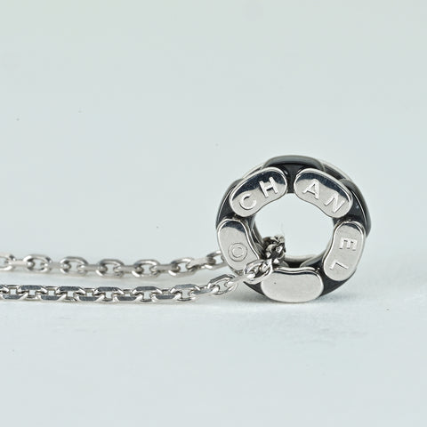 [Pre-owned] CHANEL K18WG ULTRA COLLECTION NECKLACE Chanel Ultra K18WG Black Ceramic Pendant Necklace 10.5g