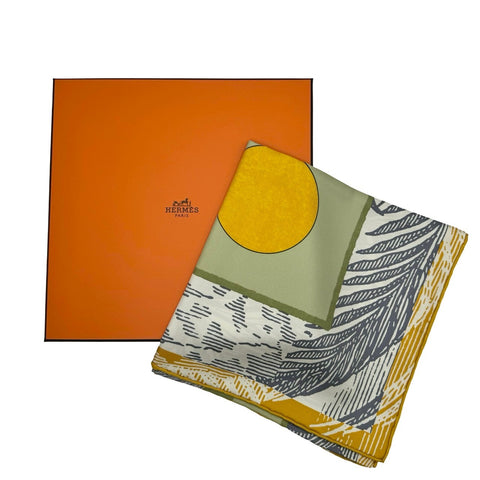 [Brand New] Hermes Carre 90 "Cavaliers en Formes" H004008S04 Scarf 2023 Fall/Winter Collection 100% Silk New