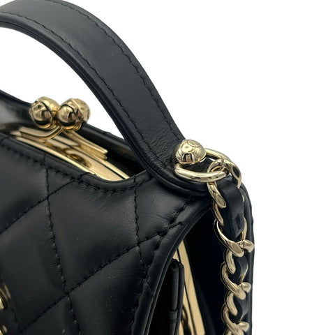【Usado】 CHANEL CHAINWALLET cartera de cadena con cierre de boquilla número aleatorio (2021~) piel de becerro negra Bolso USADO