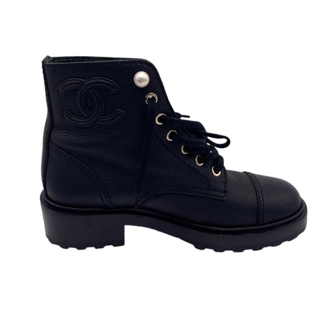 [Pre-owned] CHANEL Short Boots Shoes 37 USED Women's
