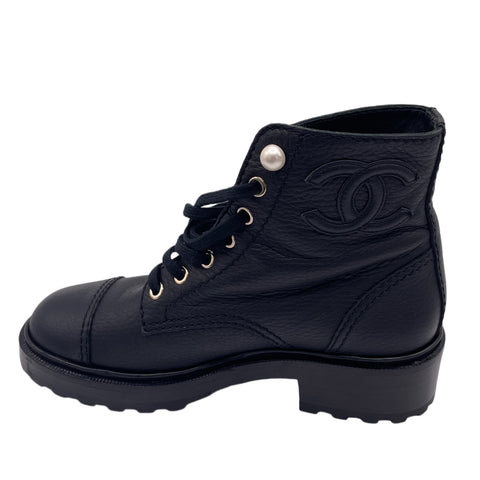 [Pre-owned] CHANEL Short Boots Shoes 37 USED Women's