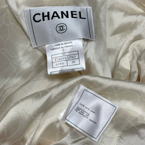 【Excellent Condition】 CHANEL Emblem Jacket with Top, Size 38, USED, 2005, CLOTHES