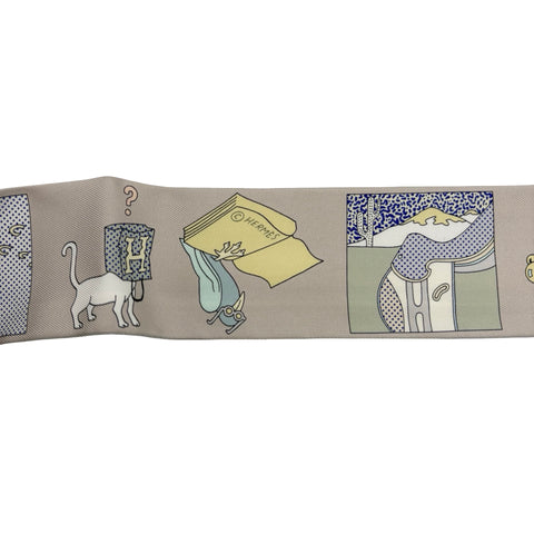 【新品未使用】 Hermes エルメス  ツイリー《さあ色鉛筆を出して！・カレ・リプレ》 小物 グリ・ペルル / ジョーヌ・パール / グリーン シルク100% 新品未使用 SILK 100%