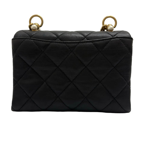 【中古】 CHANEL シャネル MATELASSE  マトラッセチェーンショルダー ショルダーバッグ 28番台(2019年) BLACK レザー 中古 USED バッグ
