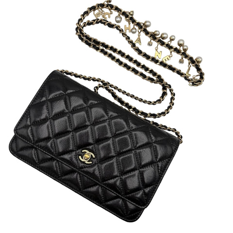 [Pre-owned] CHANEL Pearl Charms Wallet on Chain Bag, 27-series (2018–2019), Black, Calfskin, Used Bag