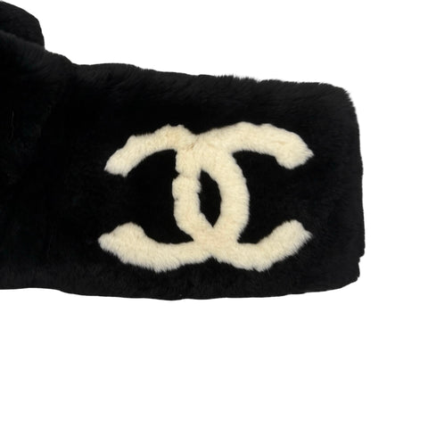 [Excellent Condition] CHANEL Muffler Fur Black 100% Rabbit Pre-owned BLACK 100% RABBIT Accessory