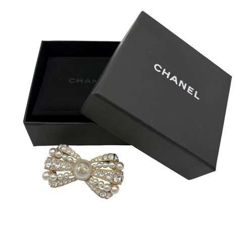 【中古】 CHANEL シャネル BROOCH リボン ブローチ  GP/フェイクパール/ラインストーン 中古