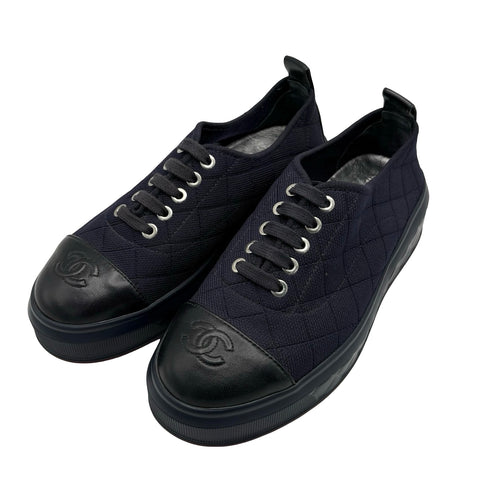 [Pre-owned] CHANEL COCO Mark Sneakers 37 USED Shoes