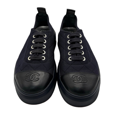 [Pre-owned] CHANEL COCO Mark Sneakers 37 USED Shoes