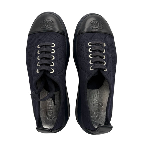 [Pre-owned] CHANEL COCO Mark Sneakers 37 USED Shoes
