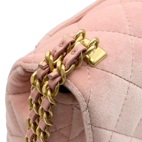 [Pre-owned] CHANEL Mini Matelassé Chain Shoulder Bag, IC Chip (2021~), Pink, Velvet x Leather, Pre-owned USED Bag