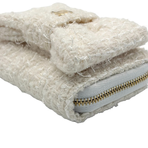 【Used】 CHANEL MINI CHAIN BAG (VIP X'MAS) Chain Shoulder Random Serial (2023) White Tweed Used Bag