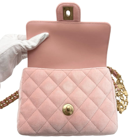 [Pre-owned] CHANEL Mini Matelassé Chain Shoulder Bag, IC Chip (2021~), Pink, Velvet x Leather, Pre-owned USED Bag