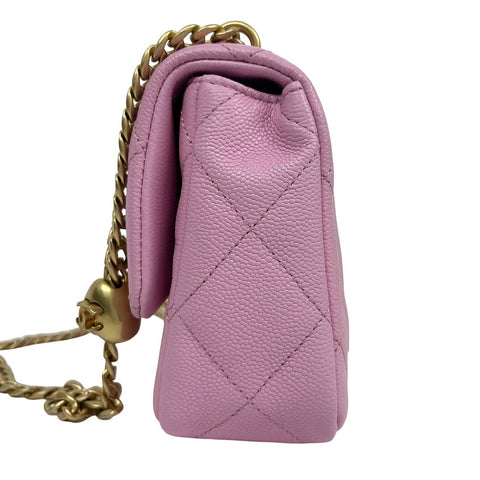 【Usado】 CHANEL Chanel MINI MATELASSÉ Mini Matelassé con herrajes de corazón, bolso con solapa, bandolera, número de serie aleatorio (2021~), rosa, piel de caviar, bolso usado.