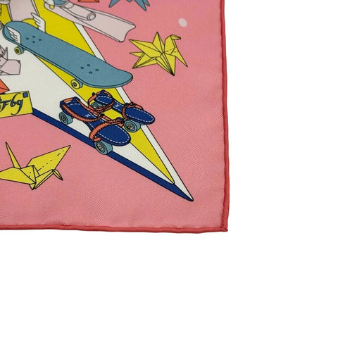 [Brand New & Unused] Hermes Scarf Carré 90 "Hermes Flagship" H004091S02 100% Silk Women's Gift Present