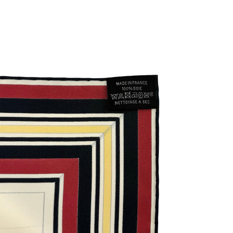 [Brand New/Unused] Hermes Scarf Carré 90 "Couvertures et Tenues de Jour" H001356S36 100% Silk Ladies' Gift Present