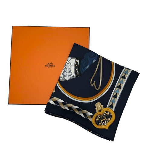 【Brand New】Hermes Scarf Carré 90 "Harnais de Cœur" H004090S11 100% Silk Women's Gift Present