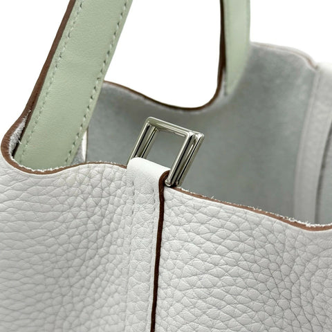 【A estrenar】 Hermès Picotin Lock PM Blanco x Vert Fizz, cuero Taurillon Clemence, herrajes plateados, sello W (2024), Picotin Lock Eclat