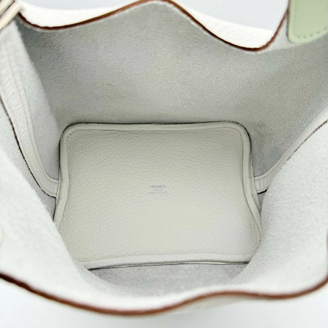 【A estrenar】 Hermès Picotin Lock PM Blanco x Vert Fizz, cuero Taurillon Clemence, herrajes plateados, sello W (2024), Picotin Lock Eclat