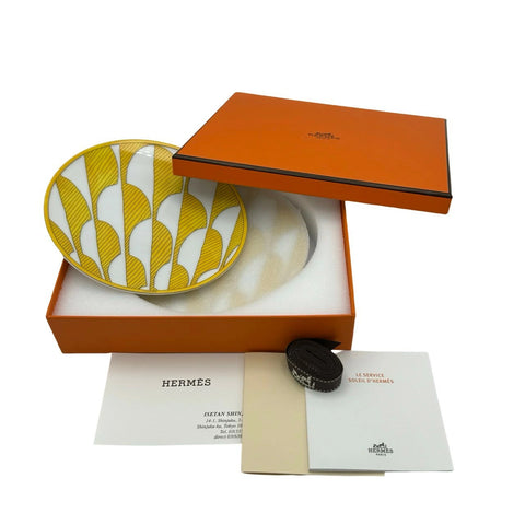 【New/Unused】Hermès "Soleil d'Hermès" 14cm Saucer Set of 2, Tableware, Gift