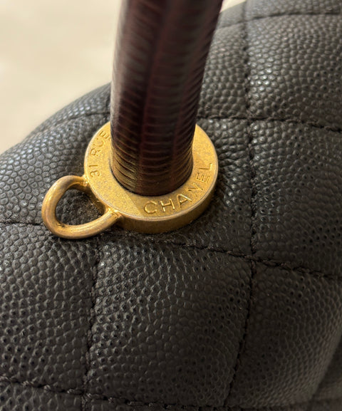 [Pre-owned] CHANEL Matelasse Coco Handle 2way Shoulder Bag, Black, Caviar Skin, Black tone, Gold hardware, Series 29 (2020), Brand Bag, Handbag, Pre-owned item
