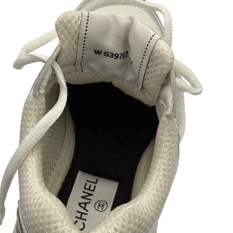 [Pre-owned] CHANEL Sneakers Size 38 USED Current Model Apparel Footwear