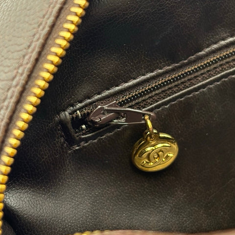 【Usado】 CHANEL Chanel COCOMARK COSME POUCH Neceser con logo CC Neceser de piel de caviar marrón usado BROWM CAVIARSKIN