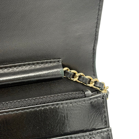 [Pre-owned] CHANEL Pearl Charms Wallet on Chain Bag, 27-series (2018–2019), Black, Calfskin, Used Bag