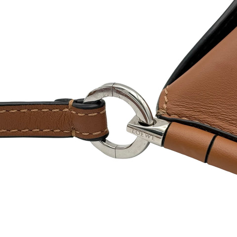 [Pre-owned] LOEWE x STUDIO GHIBLI Gate Pocket Shoulder Bag Dust Bunny Brown Leather Used Bag