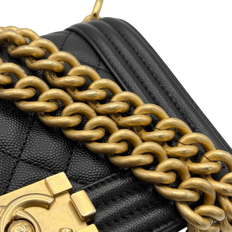 【中古】CHANEL シャネル BOY CHANEL SHOULDER BAG ボーイシャネル ショルダーバッグ ランダム番(2021年～) BLACK CAVIAR SKIN 中古 USED バッグ