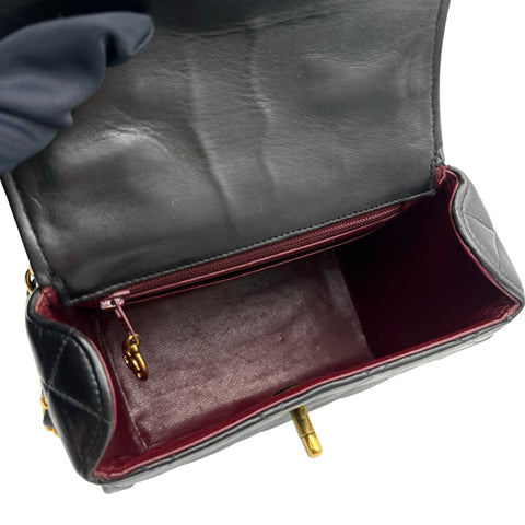[Pre-owned] CHANEL Matelasse Chain Shoulder Bag, 2 Series (1993-1994), Black, Lambskin, Vintage, Used Bag
