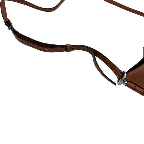 [Pre-owned] LOEWE x STUDIO GHIBLI Gate Pocket Shoulder Bag Dust Bunny Brown Leather Used Bag