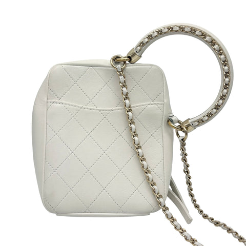 【中古】 CHANEL シャネル ハンドルバッグ  ホワイト ラムスキン 30番台(2020-2021年) ブランドバッグ ショルダーバッグ  中古品 レディース