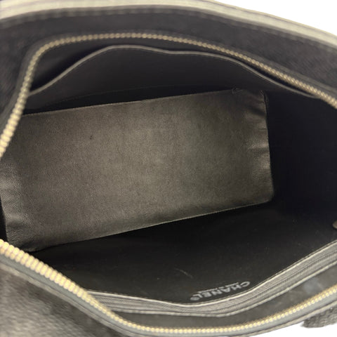 【中古】 CHANEL シャネル 復刻TOTEBAG 復刻トート トートバッグ 6番台(2000‐2001年) ブラック キャビアスキン ヴィンテージ 中古 USED バッグ