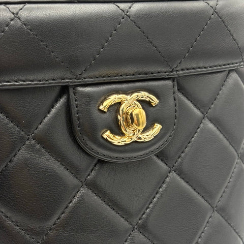 [Pre-owned] CHANEL Vanity Chain Shoulder Bag, Black Lambskin, Random Serial (2021-), Branded Bag, Shoulder Bag, Pre-owned Item, Women's