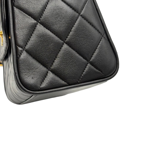 [Pre-owned] CHANEL Matelasse Chain Shoulder Bag, 2 Series (1993-1994), Black, Lambskin, Vintage, Used Bag